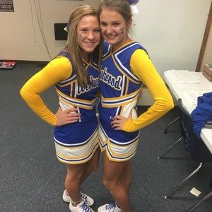 Meet your Posher, Emma